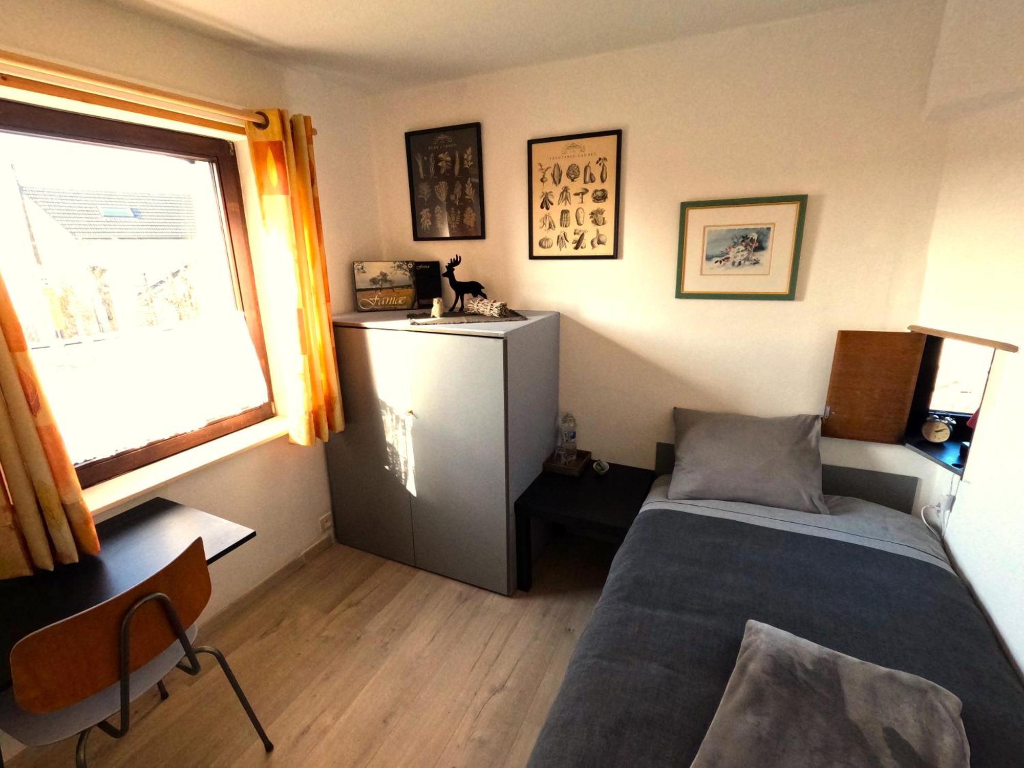 Aux Deux Amis Apartment Ставело Екстериор снимка